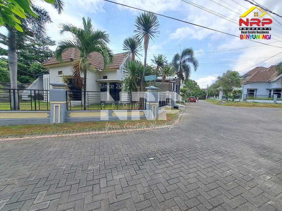 🏠 Rumah Hook Luas & Taman Asri di Mendut – Tamanbaru Banyuwangi