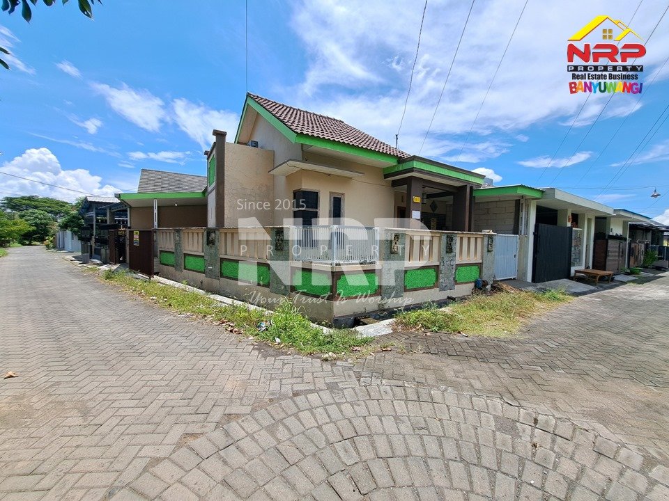 SEWA RUMAH FULL FURNISHED STRATEGIS DEKAT JL MH THAMRIN BANYUWANGI