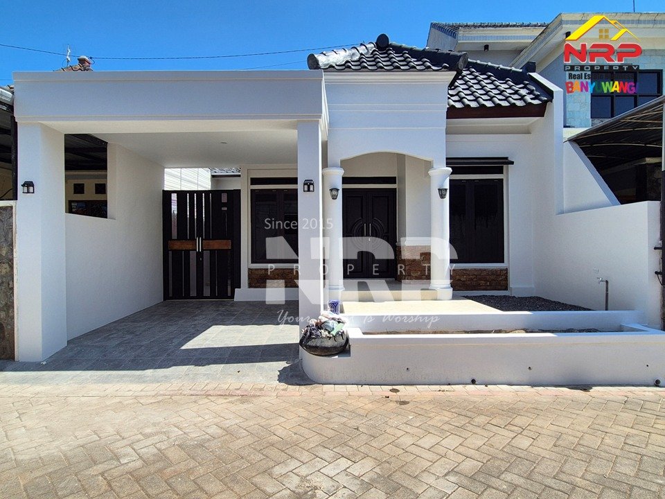 Dijual Rumah Modern Klasik di Perum. Mendut Regency Banyuwangi
