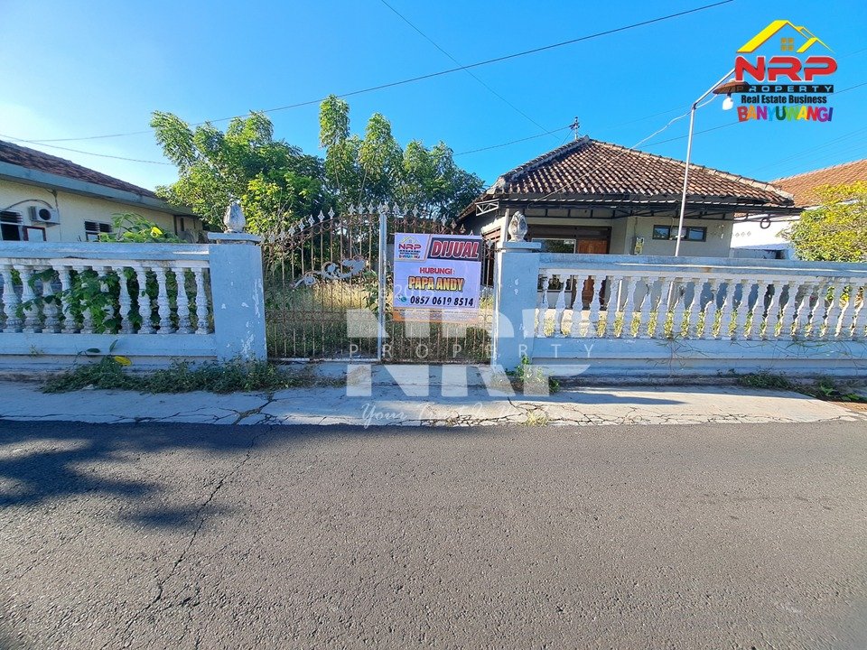 Dijual Tanah Bonus Bangunan Depan Pemda Banyuwangi, dekat Roxy dan SMP N 1