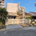 Disewakan Rumah Modern Full Furniture 2 Lantai di Tamanbaru Banyuwangi, Cocok untuk Hunian Keluarga dan Profesional
